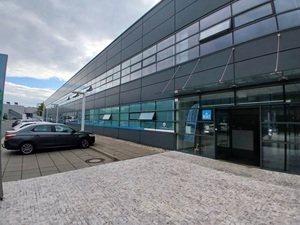 Pronájem skladový a výrobní objekt s kanceláremi