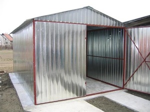 Montovaná plechová garáž - Celá CR